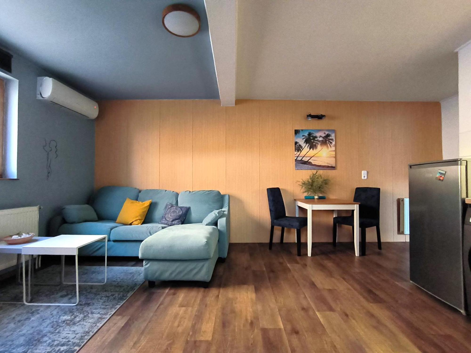 Caesar Apartman *